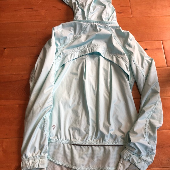 Ivivva jacket - Picture 4 of 4